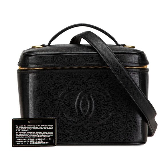 CHANEL Black Shoulder Bag